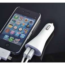 Carregador veicular V8 com duas usb - R$ 9,90