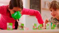 Jogo Camaleão Linguão 2 Jogadores - R$ 66,00 Jogo Camaleão Linguão 2 Jogadores - R$ 66,00